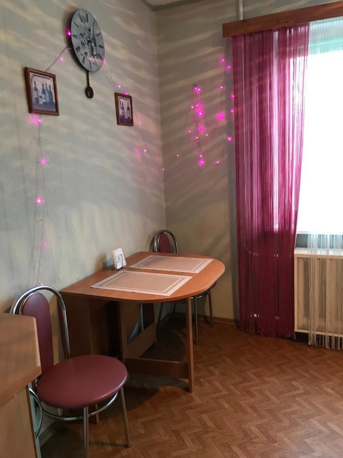 Vasylia Stusa 3 Cityrooms Biała Cerkiew Zewnętrze zdjęcie